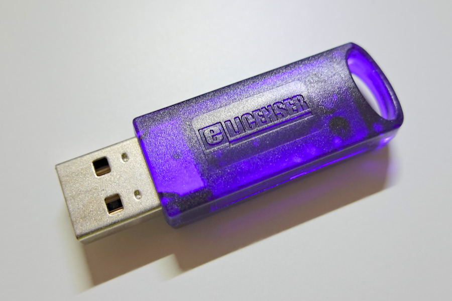 CUBASE 11 Proライセンス ・eLicenser USBドングル-